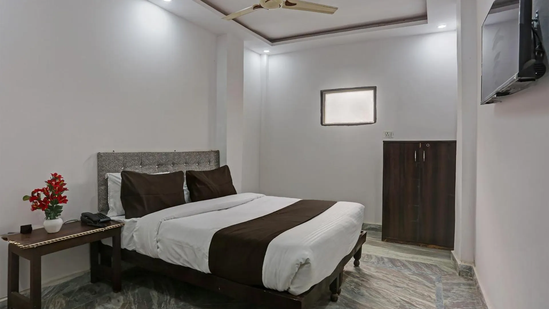 Hotel O Blue Moon Residency Delhi   Delhi (National Capital Territory of India)